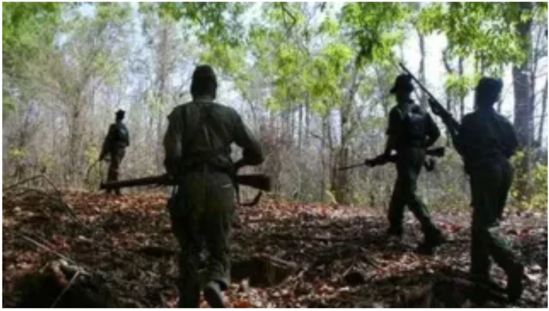 ब्रेकिंग न्यूज़: झारखंड में माओवादियों पर बड़ी स्ट्राइक: चतरा-हजारीबाग सीमा पर 15 लाख के इनामी कमांडर सहदेव समेत 4 नक्सली ढेर